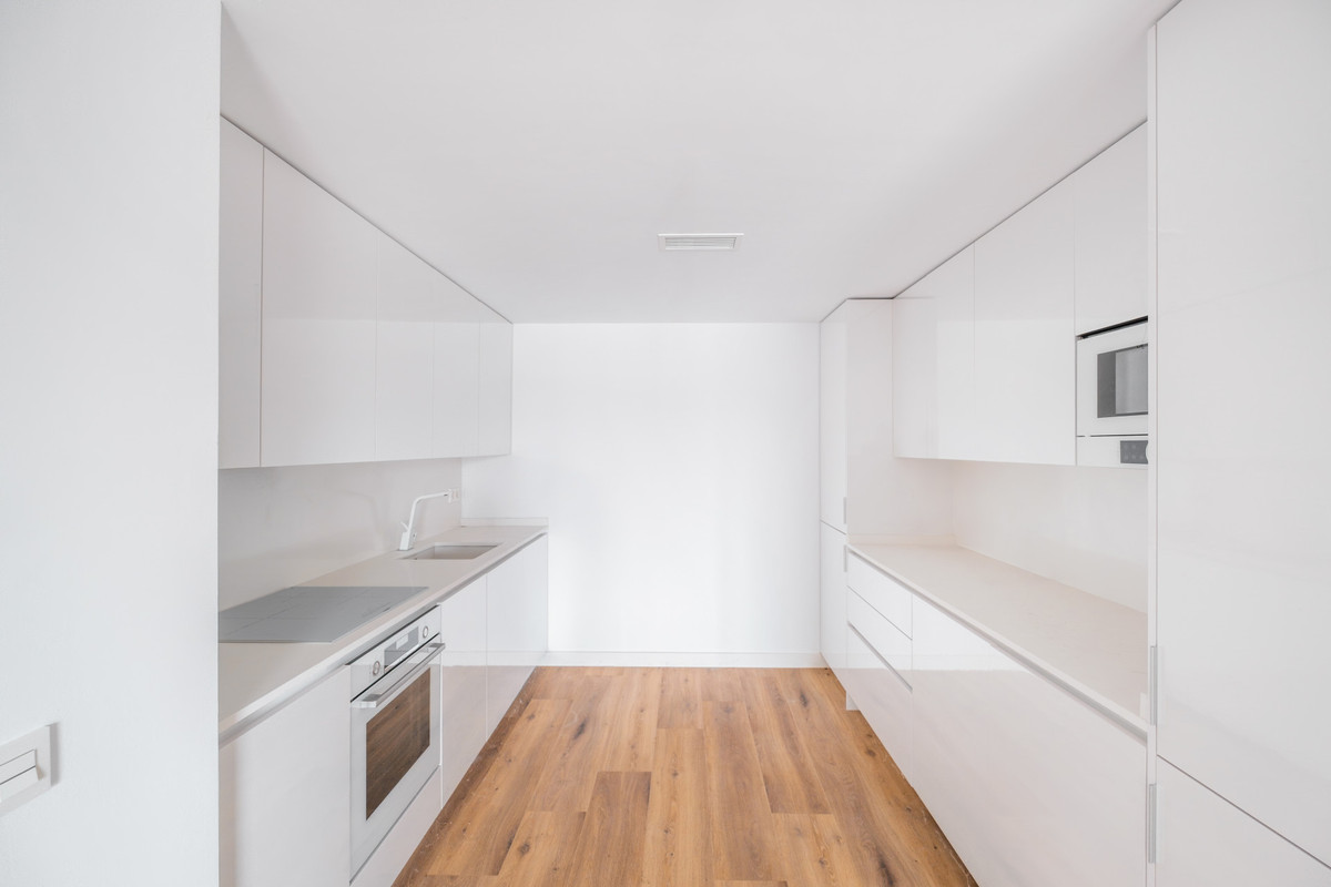 Appartement te koop in Fuengirola | 4 slaapkamers H5146972