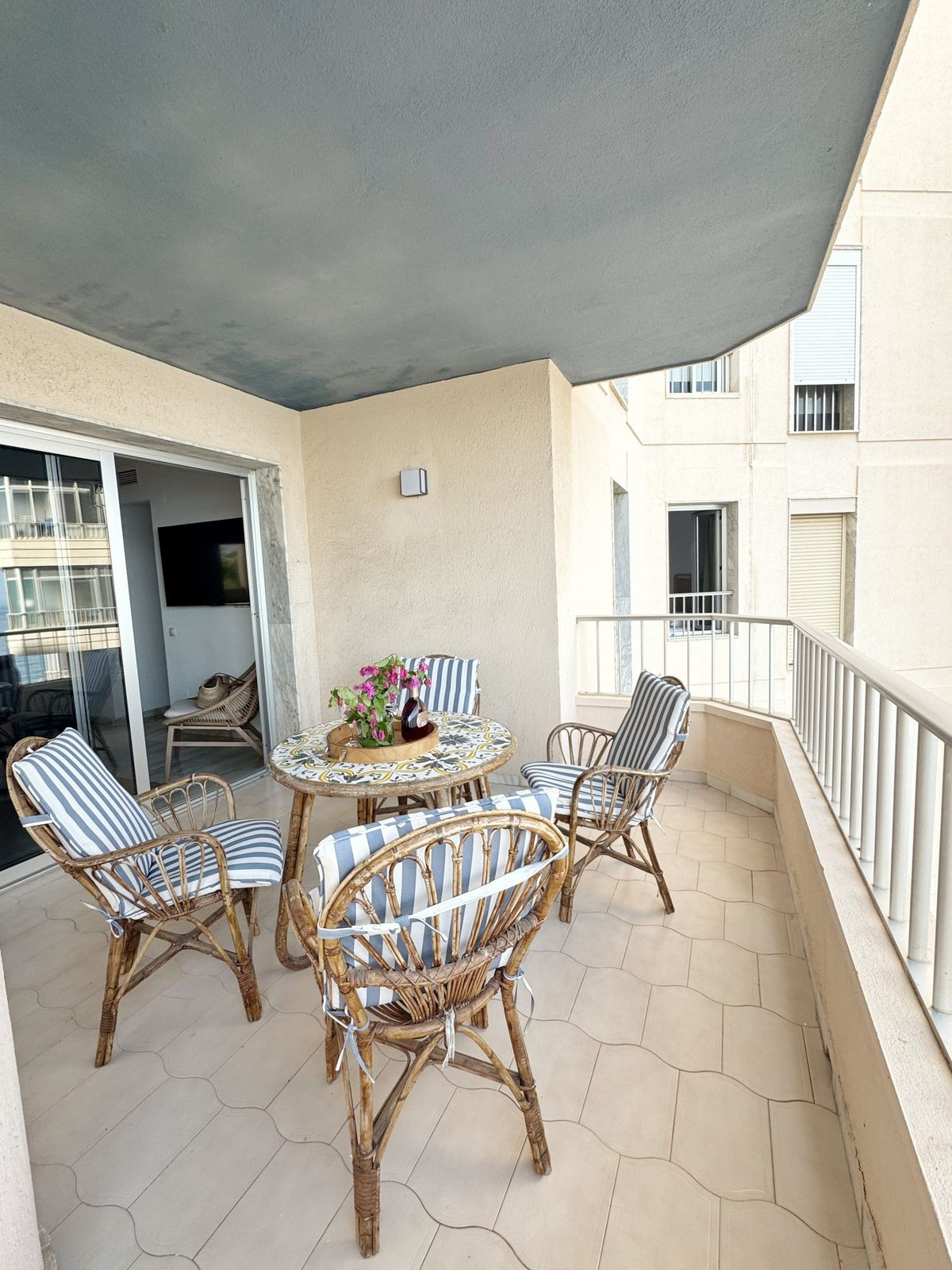 Appartement te koop in Fuengirola | 2 slaapkamers H5147467