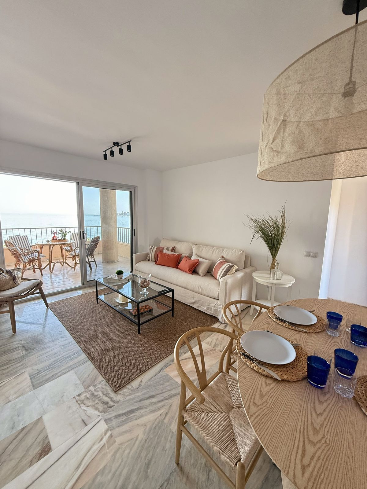Appartement te koop in Fuengirola | 2 slaapkamers H5147467