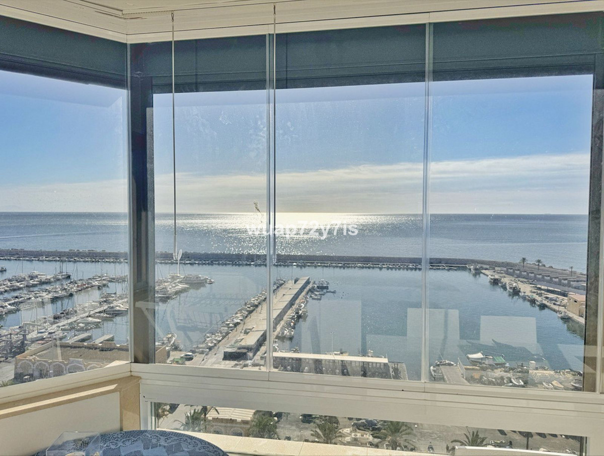 Appartement te koop in Fuengirola | 2 slaapkamers H5147980