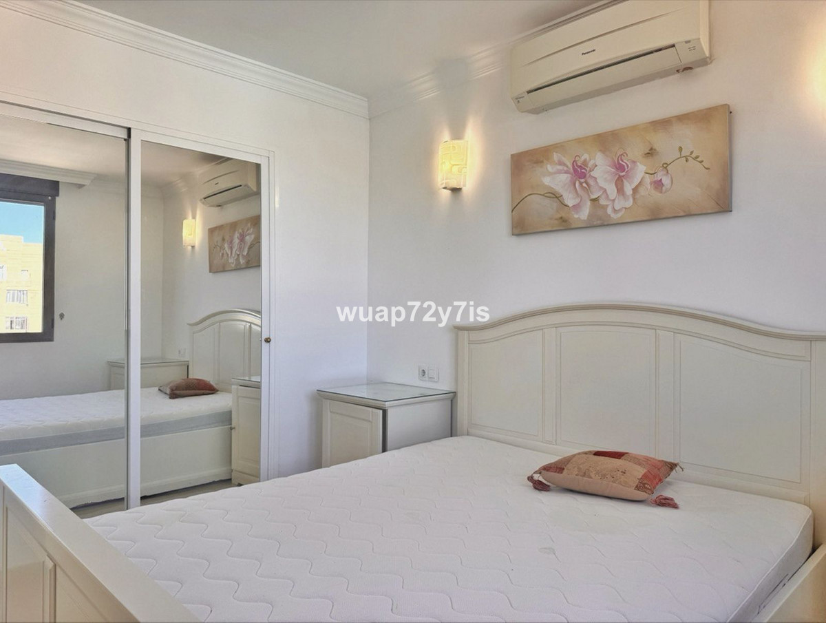 Appartement te koop in Fuengirola | 2 slaapkamers H5147980