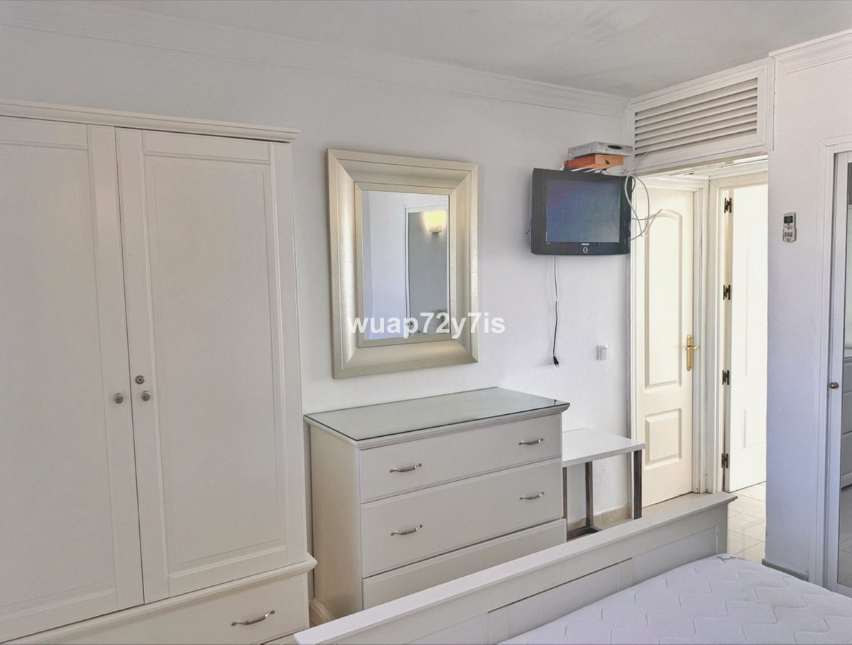 Appartement te koop in Fuengirola | 2 slaapkamers H5147980