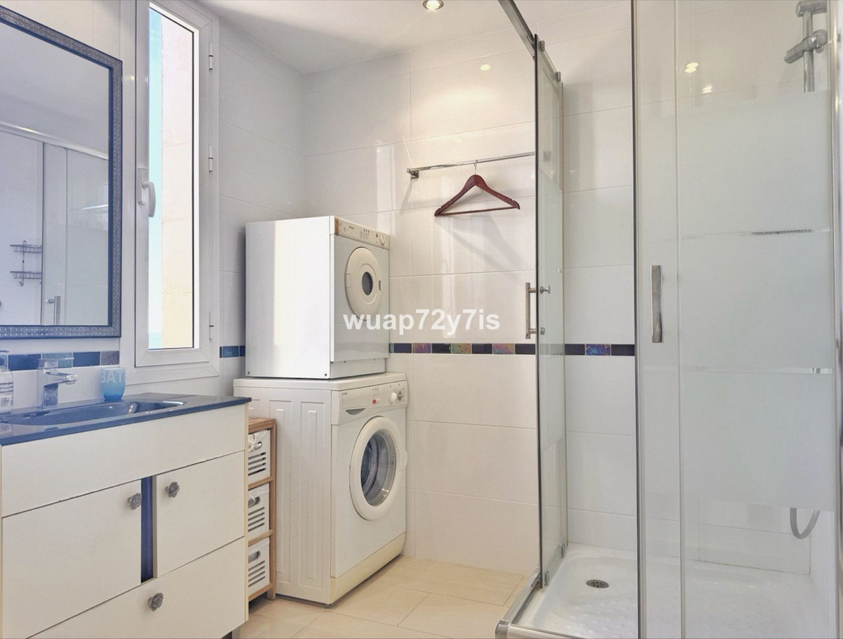 Appartement te koop in Fuengirola | 2 slaapkamers H5147980