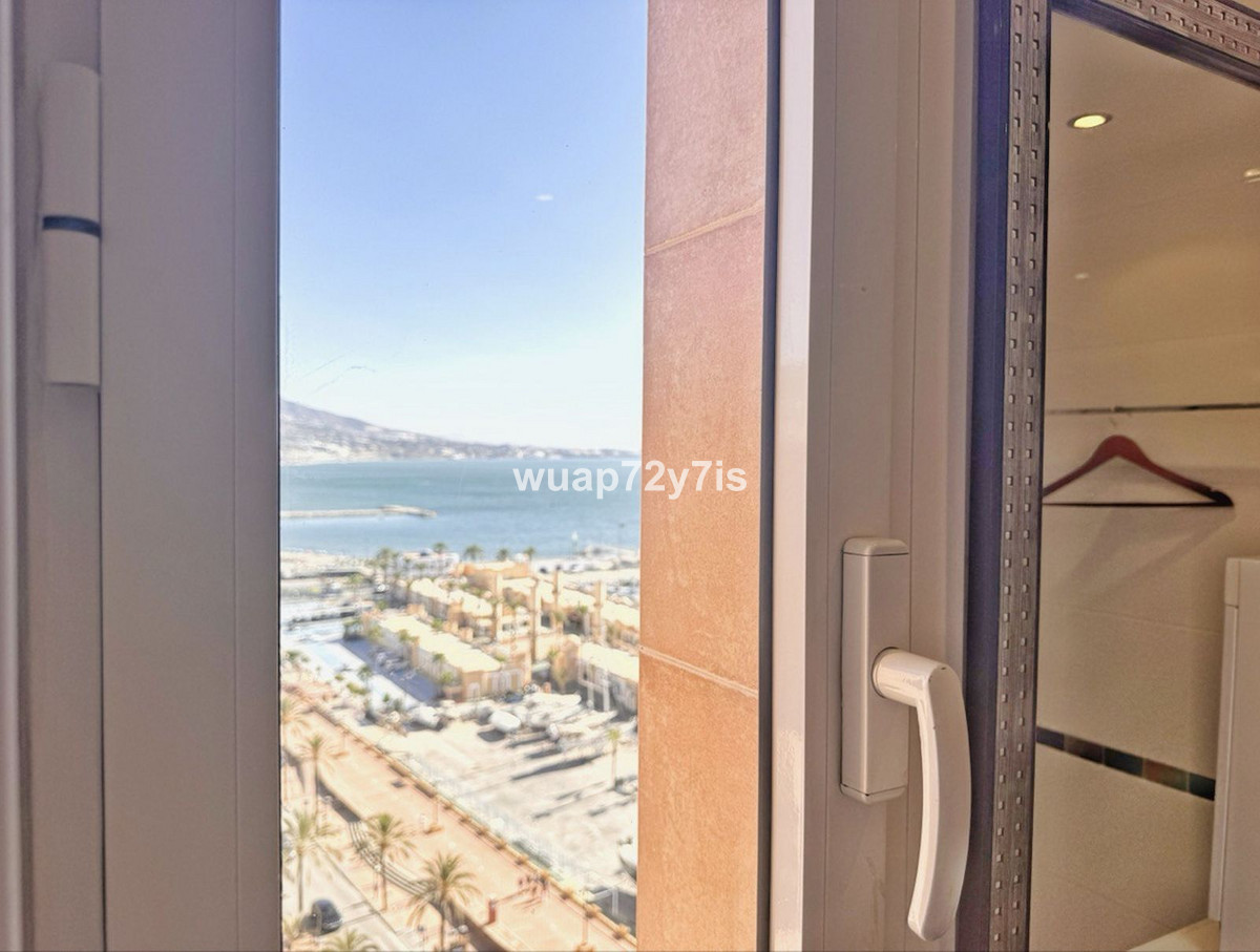 Appartement te koop in Fuengirola | 2 slaapkamers H5147980