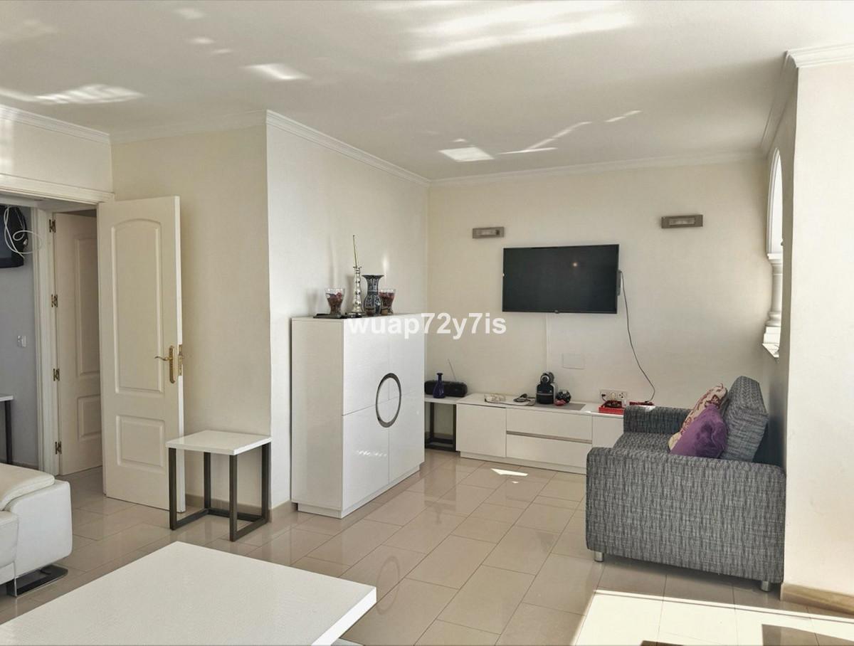Appartement te koop in Fuengirola | 2 slaapkamers H5147980