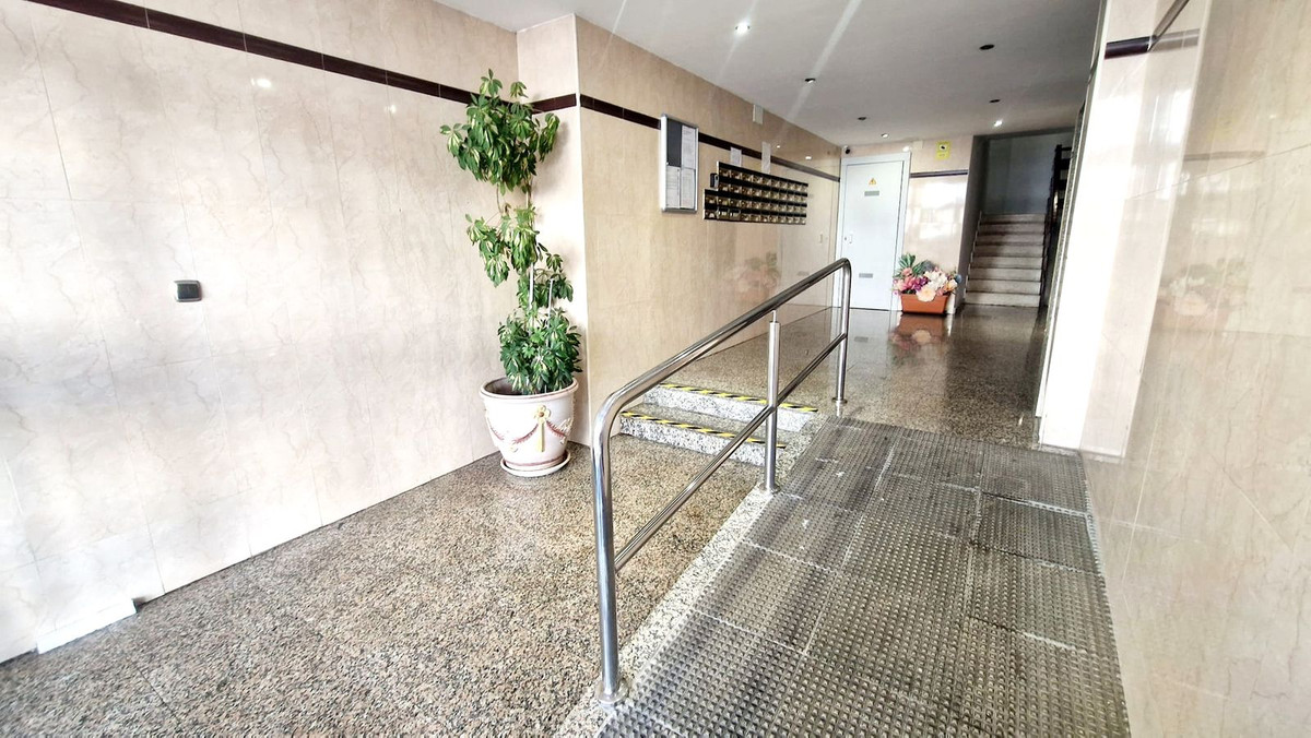 Appartement te koop in Fuengirola | 3 slaapkamers H5148748