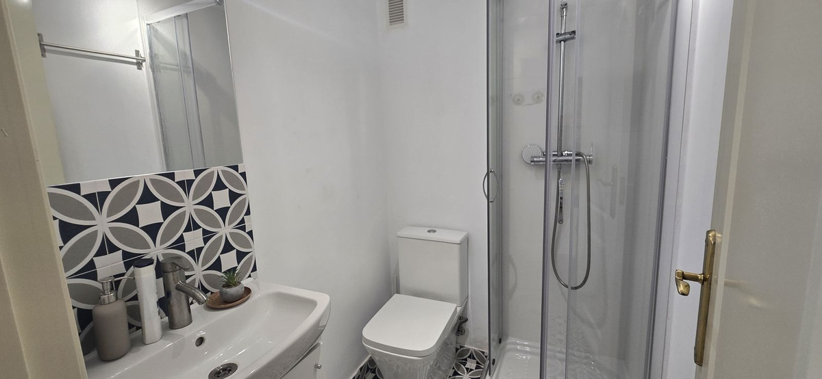 Appartement te koop in Fuengirola | 2 slaapkamers H5151979