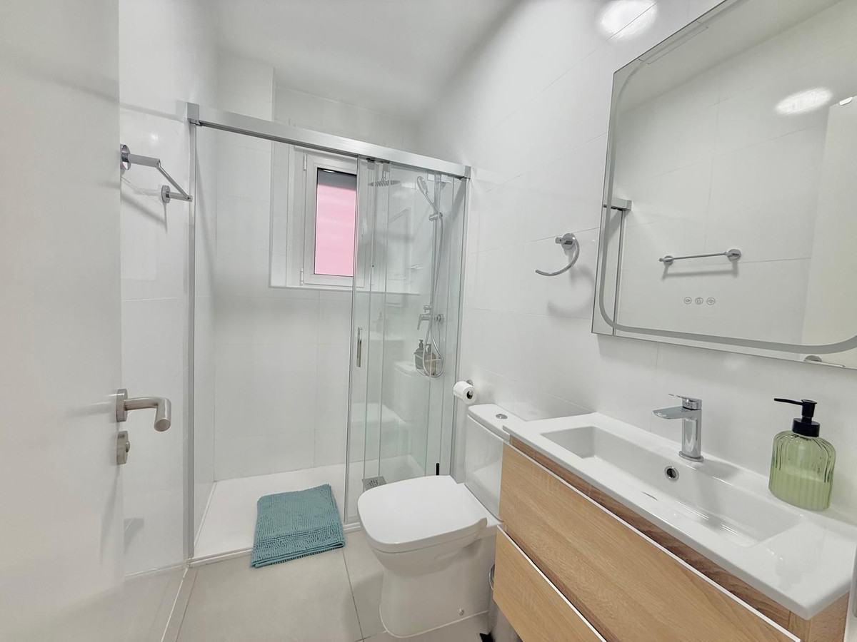 Appartement te koop in Fuengirola | 2 slaapkamers H5153683