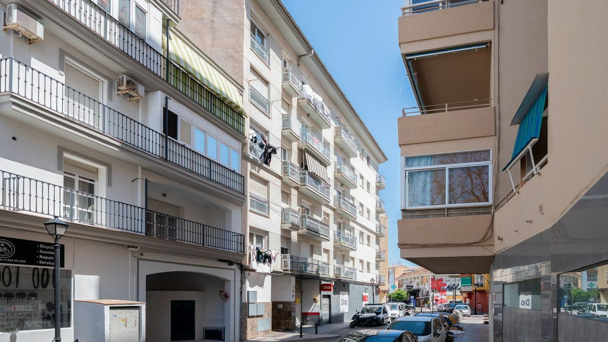 Appartement te koop in Fuengirola | 2 slaapkamers H5155093