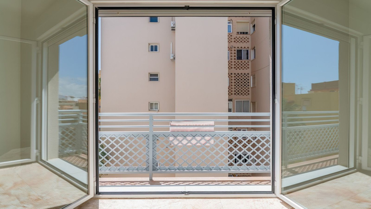 Appartement te koop in Fuengirola | 2 slaapkamers H5155093