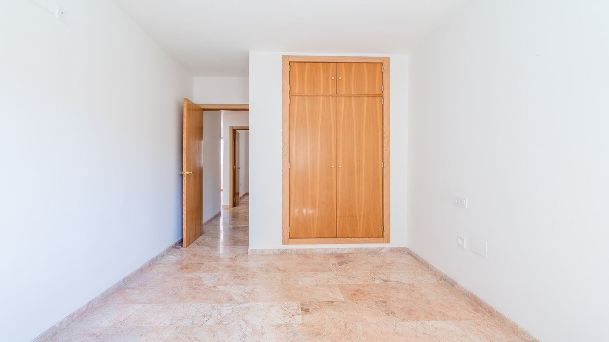 Appartement te koop in Fuengirola | 2 slaapkamers H5155093