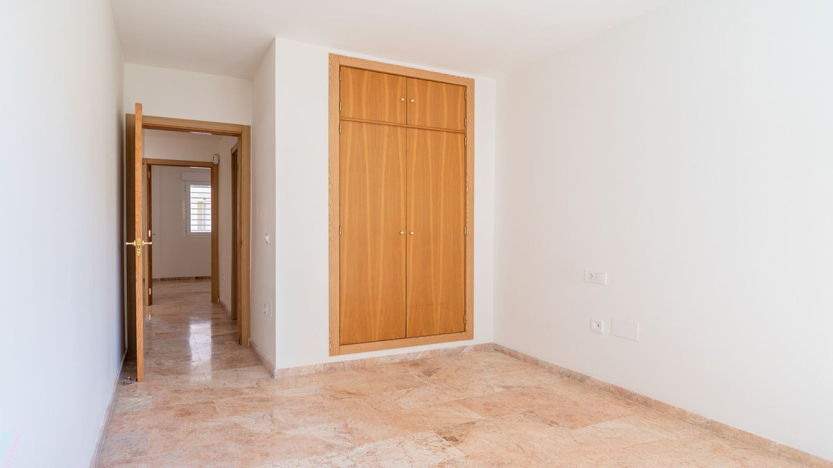Appartement te koop in Fuengirola | 2 slaapkamers H5155093
