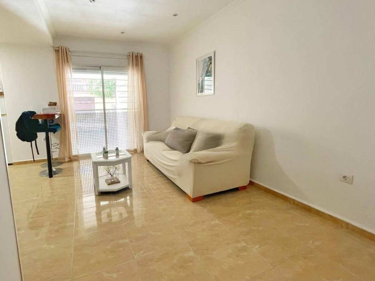 Appartement te koop in Fuengirola | 2 slaapkamers H5155156
