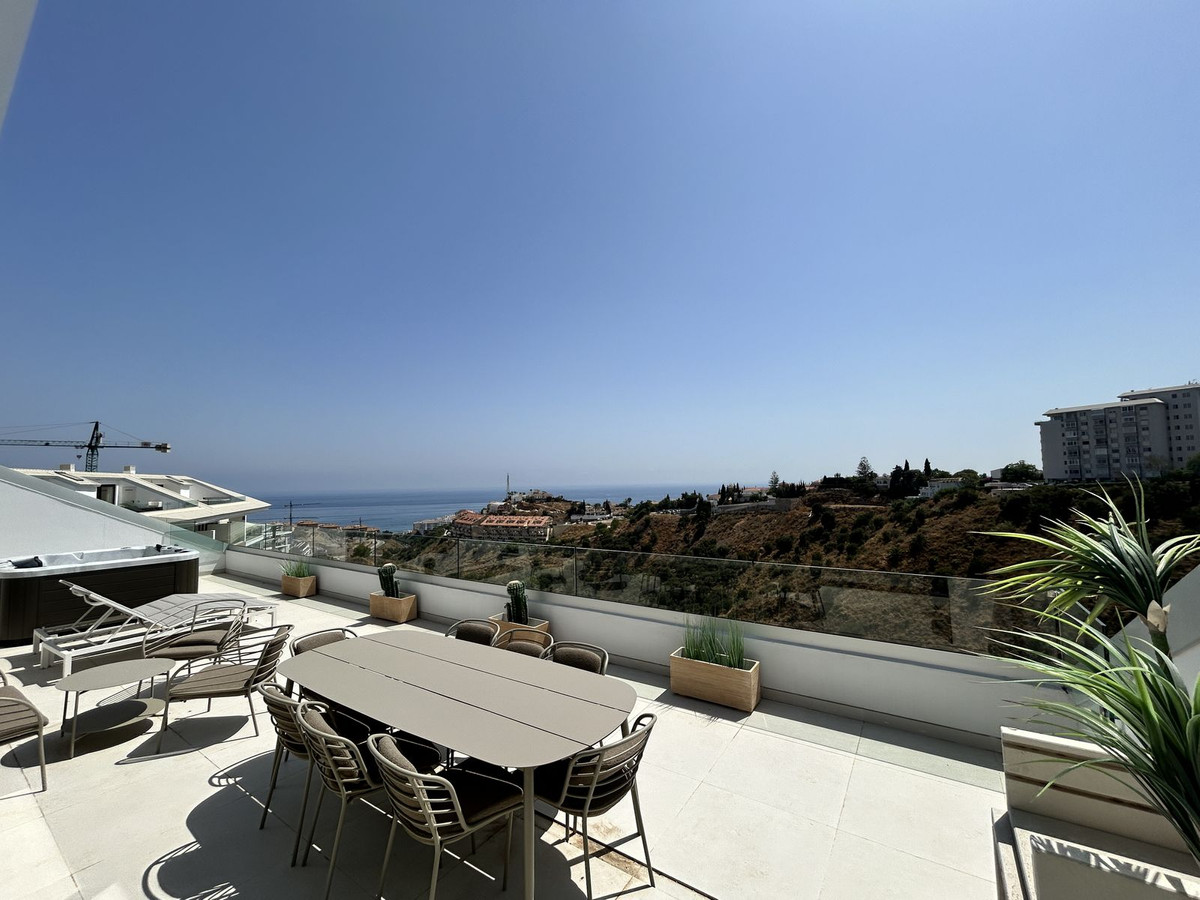 Penthouse te koop in Fuengirola | 3 slaapkamers H5157151