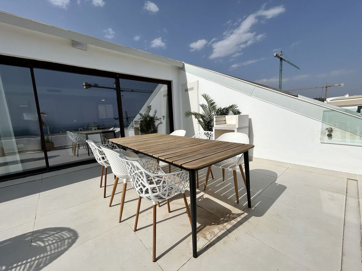 Penthouse te koop in Fuengirola | 3 slaapkamers H5157190
