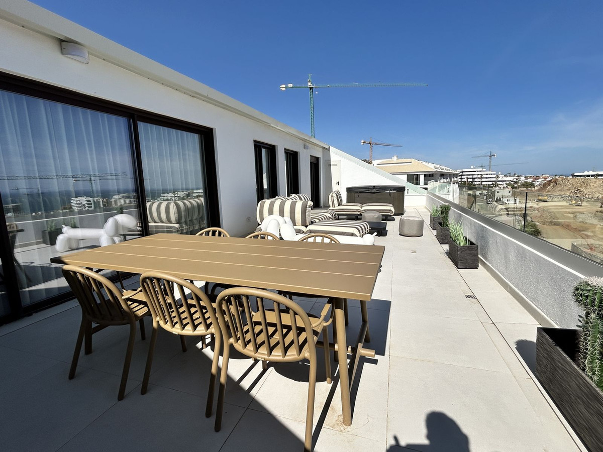 Penthouse te koop in Fuengirola | 3 slaapkamers H5157376