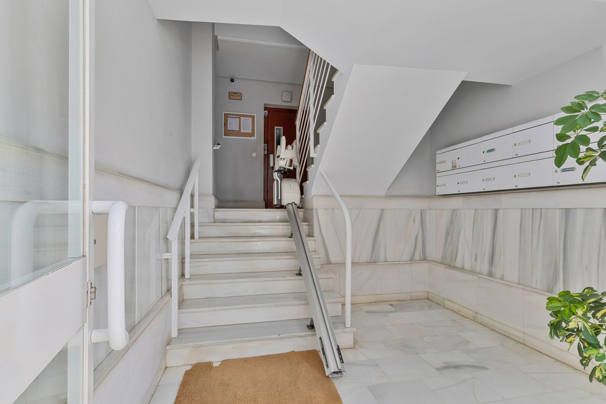 Appartement te koop in Fuengirola | 2 slaapkamers H5159371