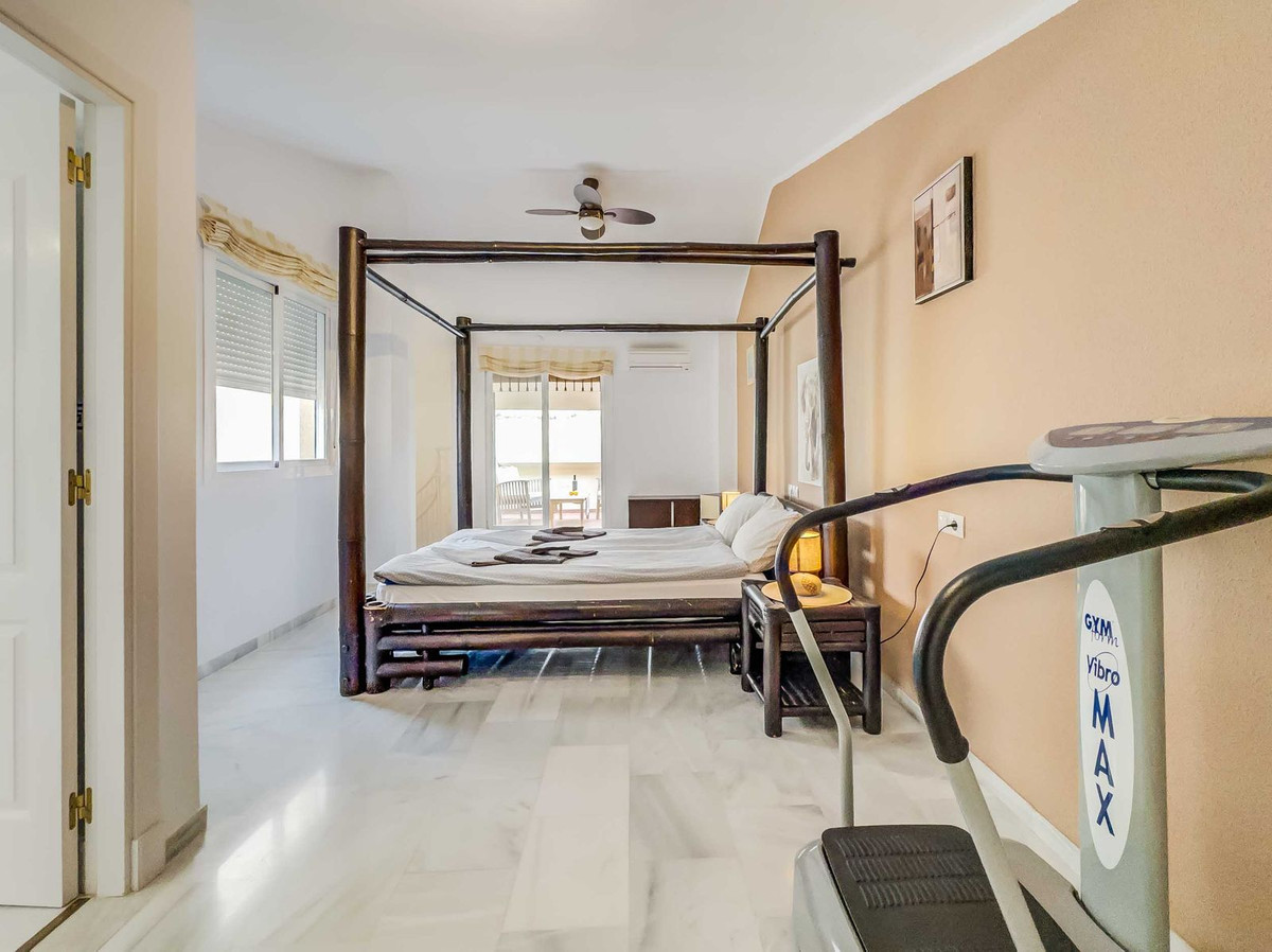 Penthouse te koop in Fuengirola | 3 slaapkamers H5159437