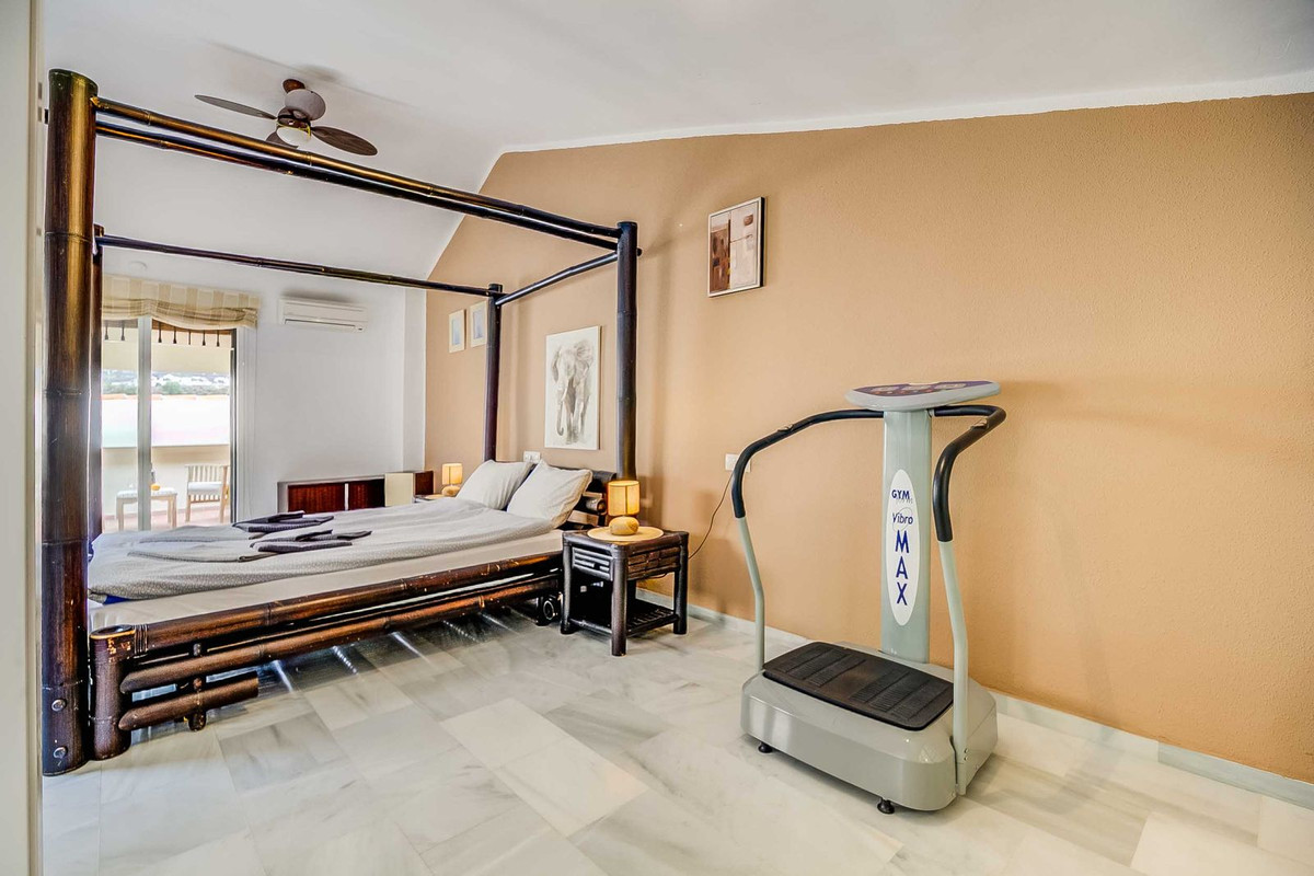 Penthouse te koop in Fuengirola | 3 slaapkamers H5159437