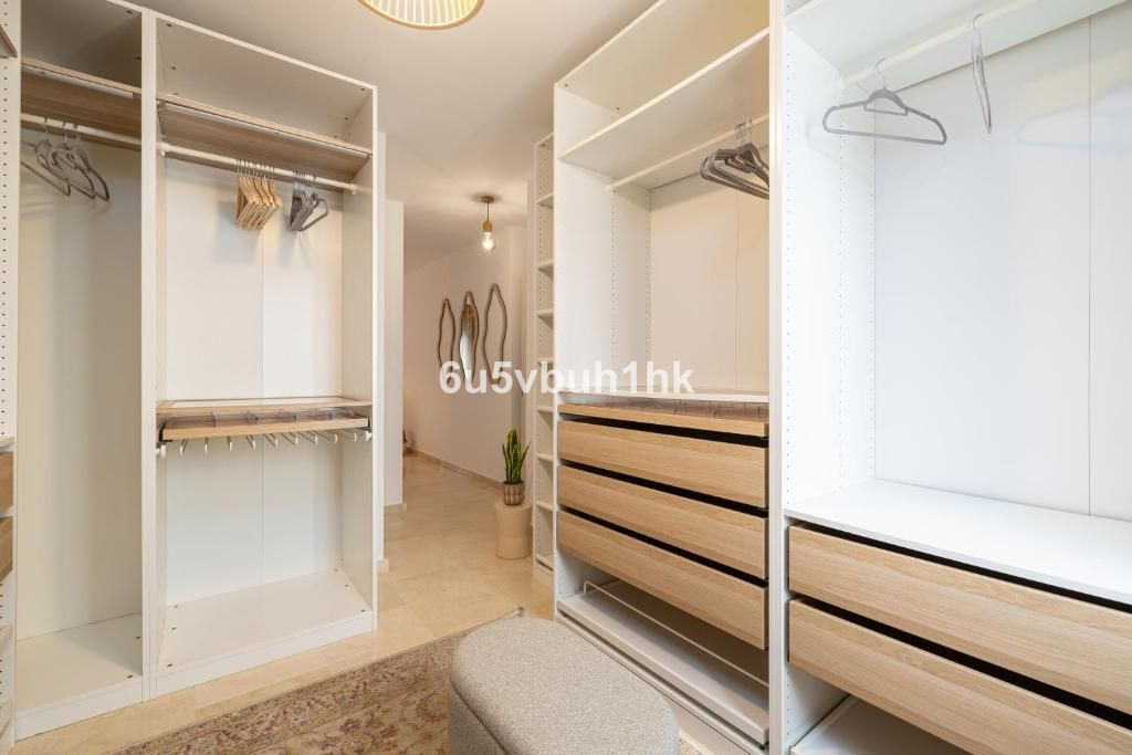 Appartement te koop in Fuengirola | 4 slaapkamers H5160151