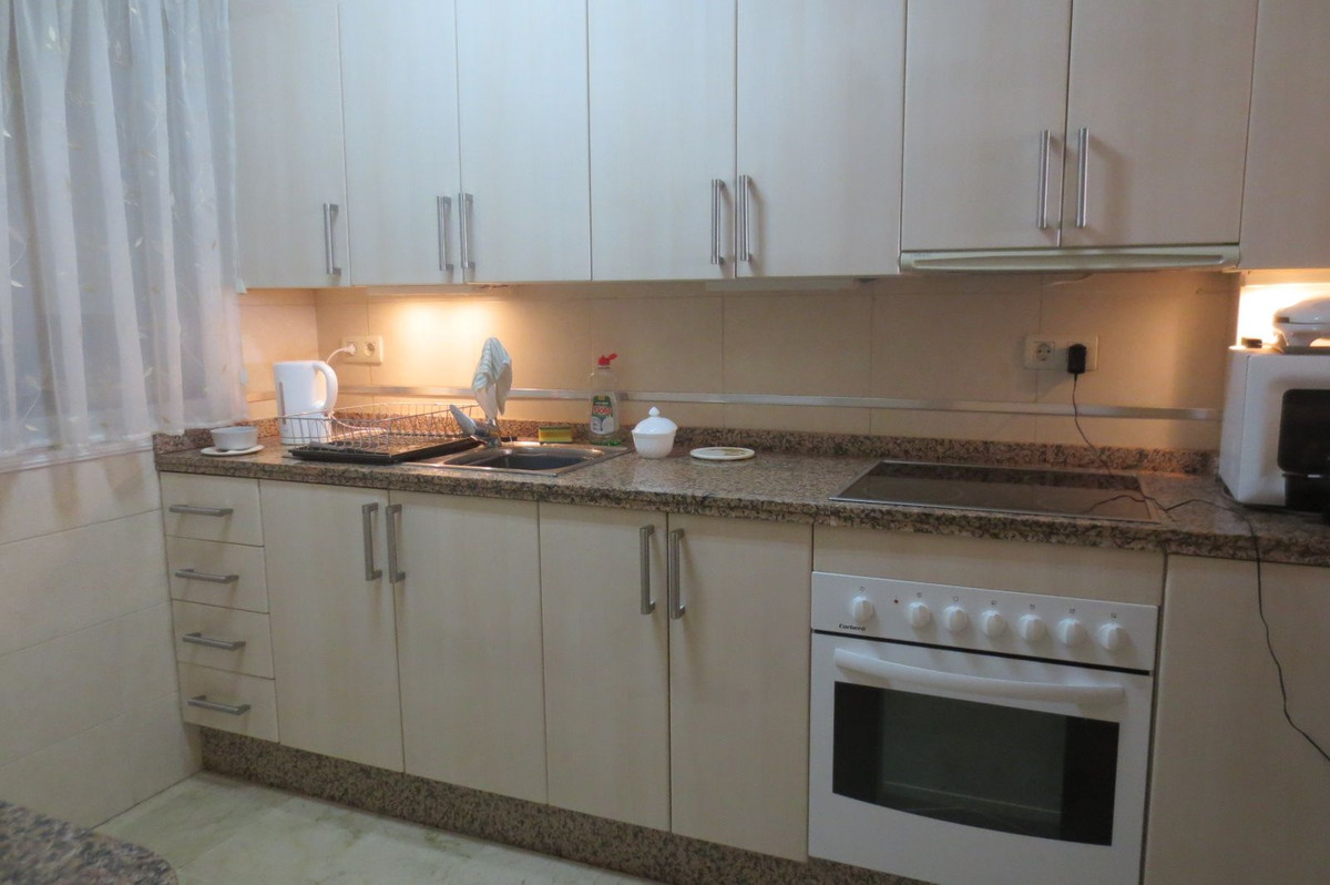 Appartement te koop in Fuengirola | 2 slaapkamers H5161297