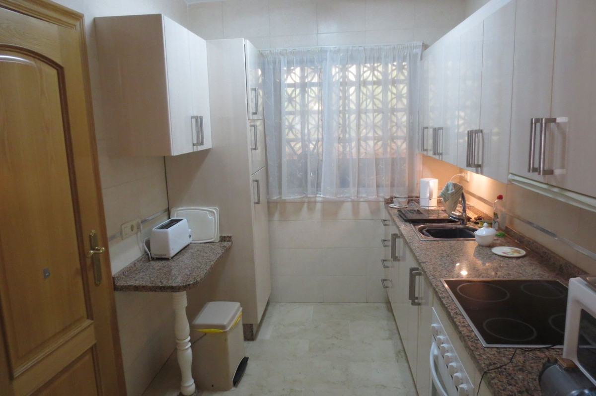 Appartement te koop in Fuengirola | 2 slaapkamers H5161297