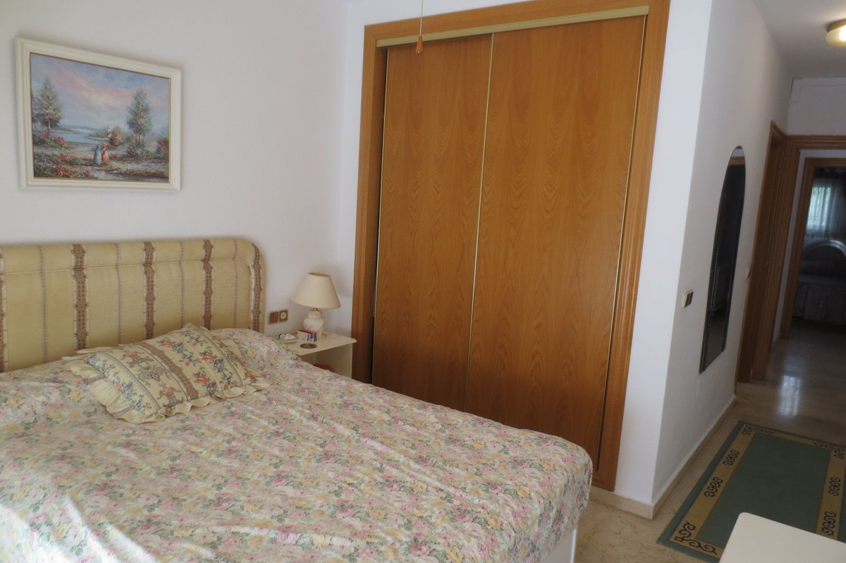 Appartement te koop in Fuengirola | 2 slaapkamers H5161297