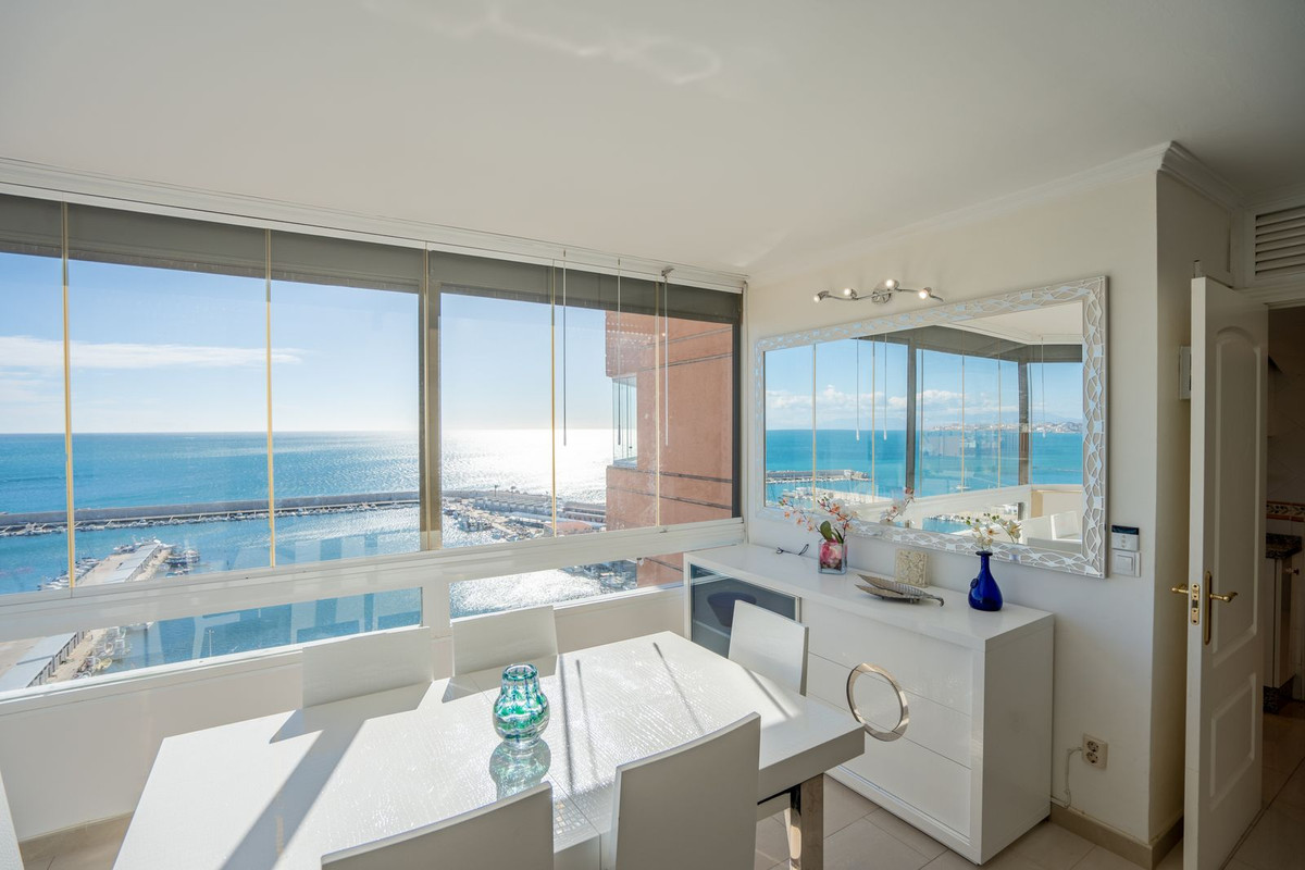 Appartement te koop in Fuengirola | 2 slaapkamers H5161378