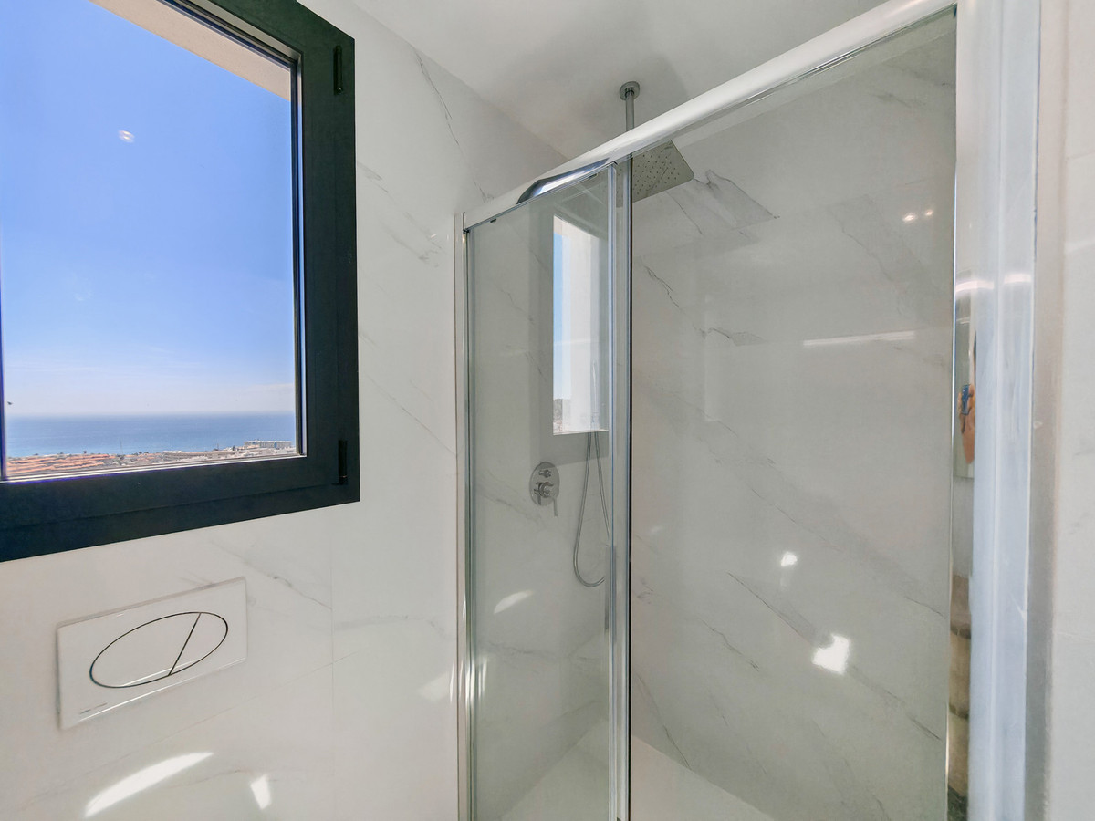 Appartement te koop in Fuengirola | 3 slaapkamers H5161486