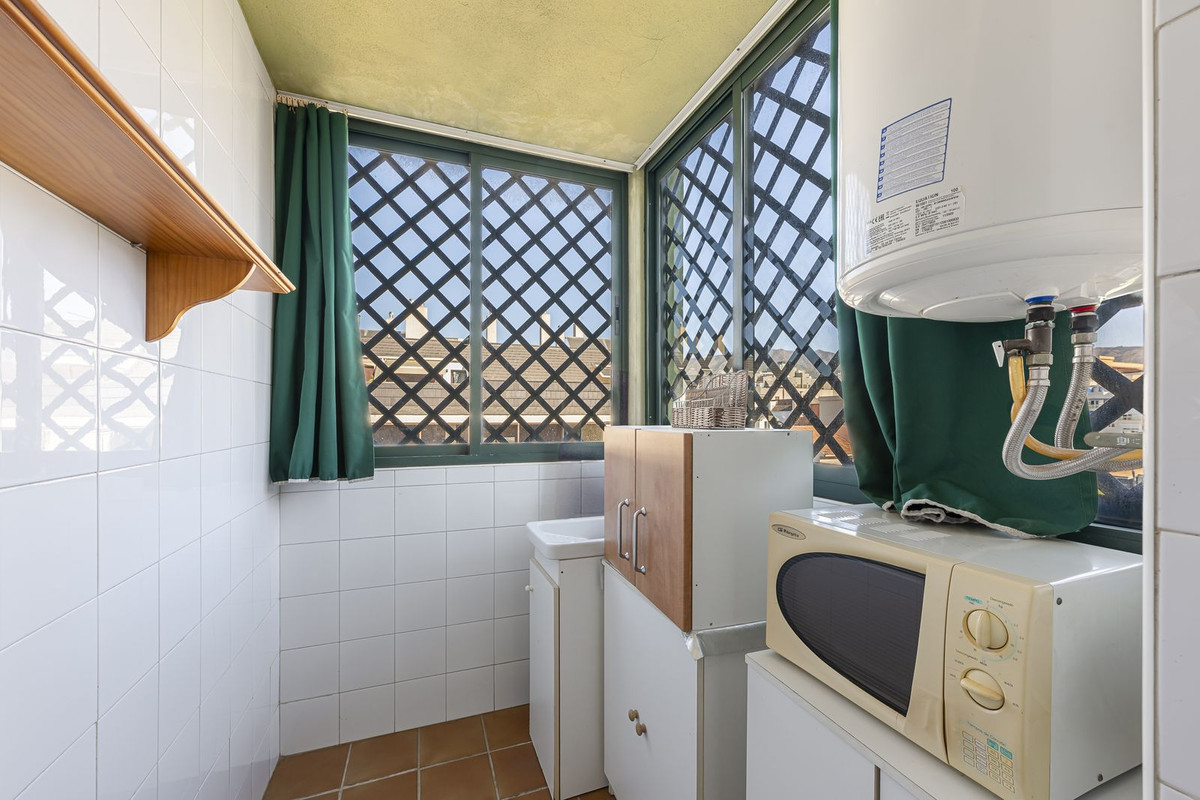 Appartement te koop in Fuengirola | 2 slaapkamers H5162212