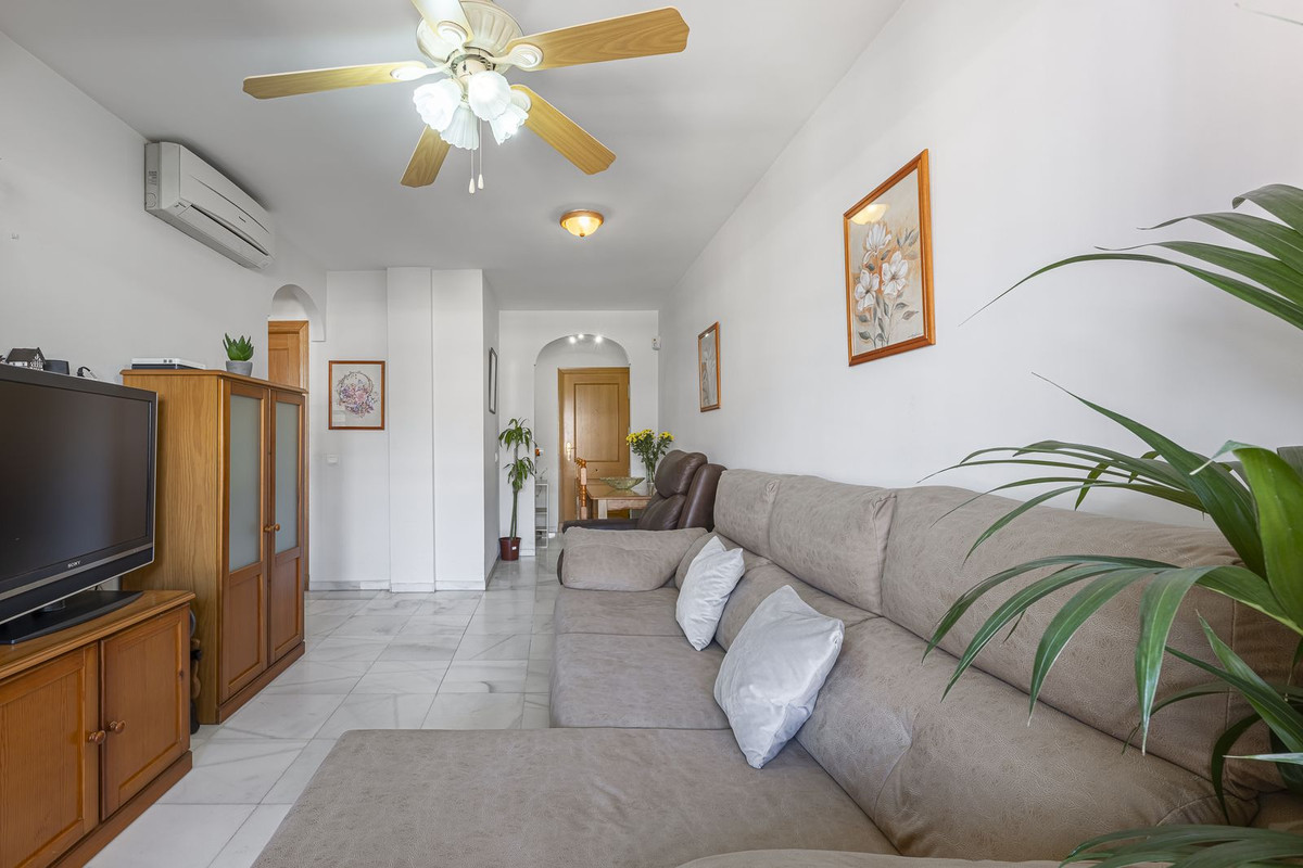Appartement te koop in Fuengirola | 2 slaapkamers H5162212