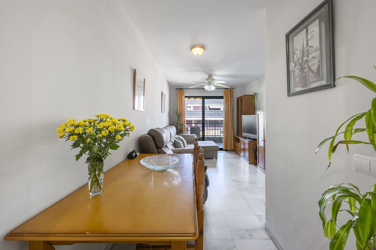 Appartement te koop in Fuengirola | 2 slaapkamers H5162212