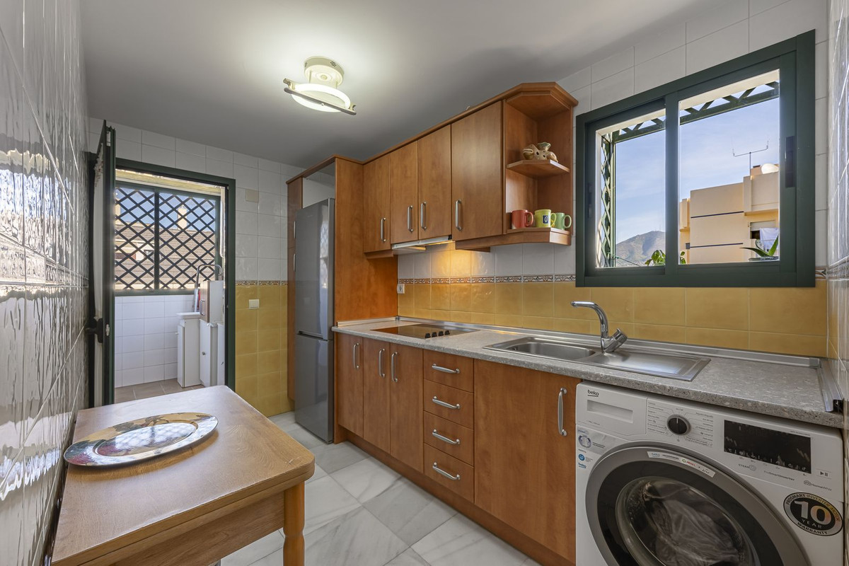 Appartement te koop in Fuengirola | 2 slaapkamers H5162212