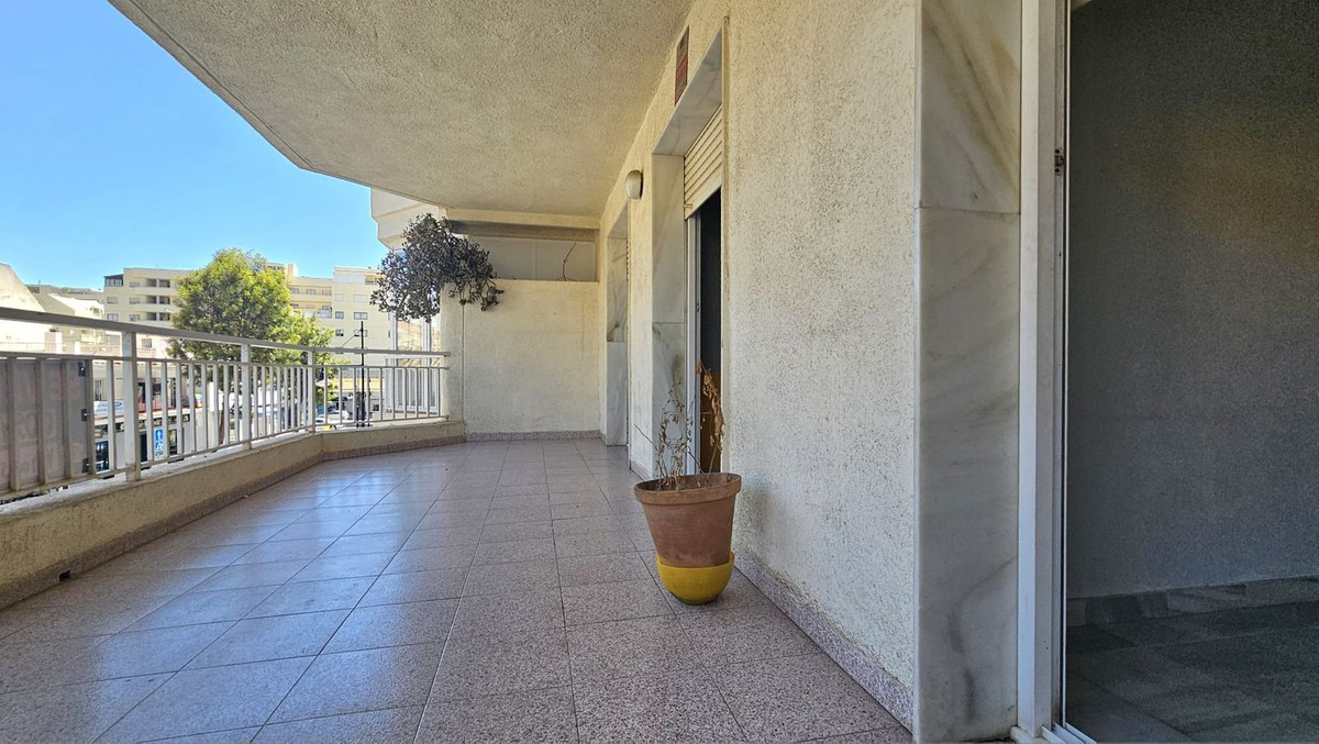 Appartement te koop in Fuengirola | 3 slaapkamers H5162266