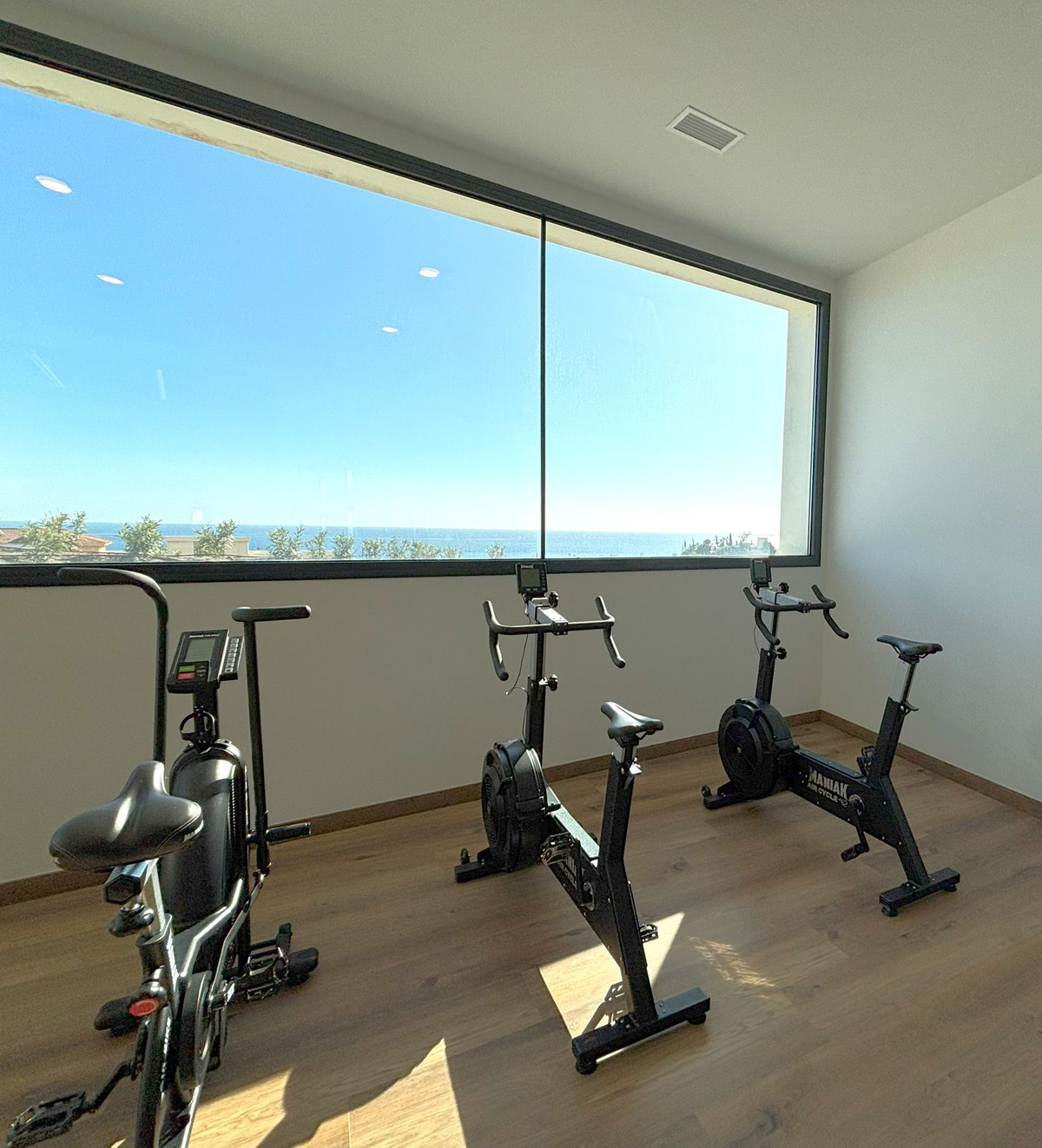 Property main view 36