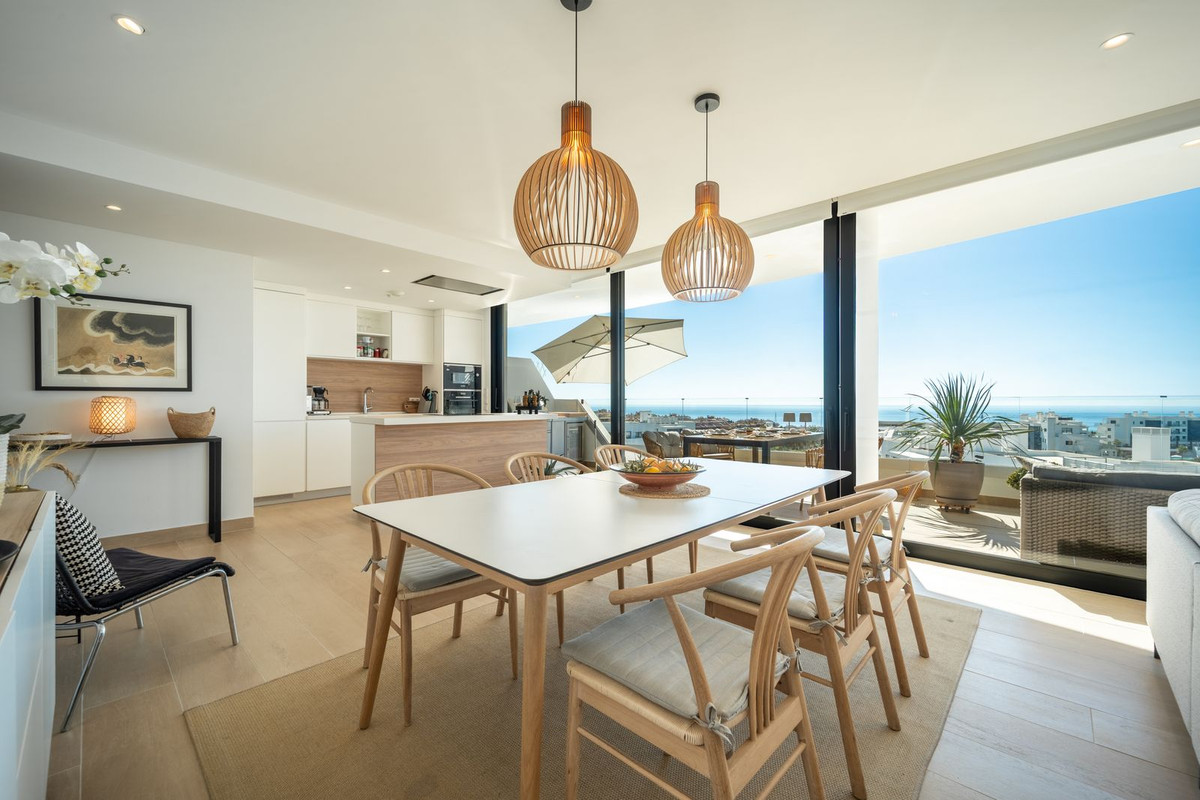 Appartement te koop in Fuengirola | 4 slaapkamers H5185930