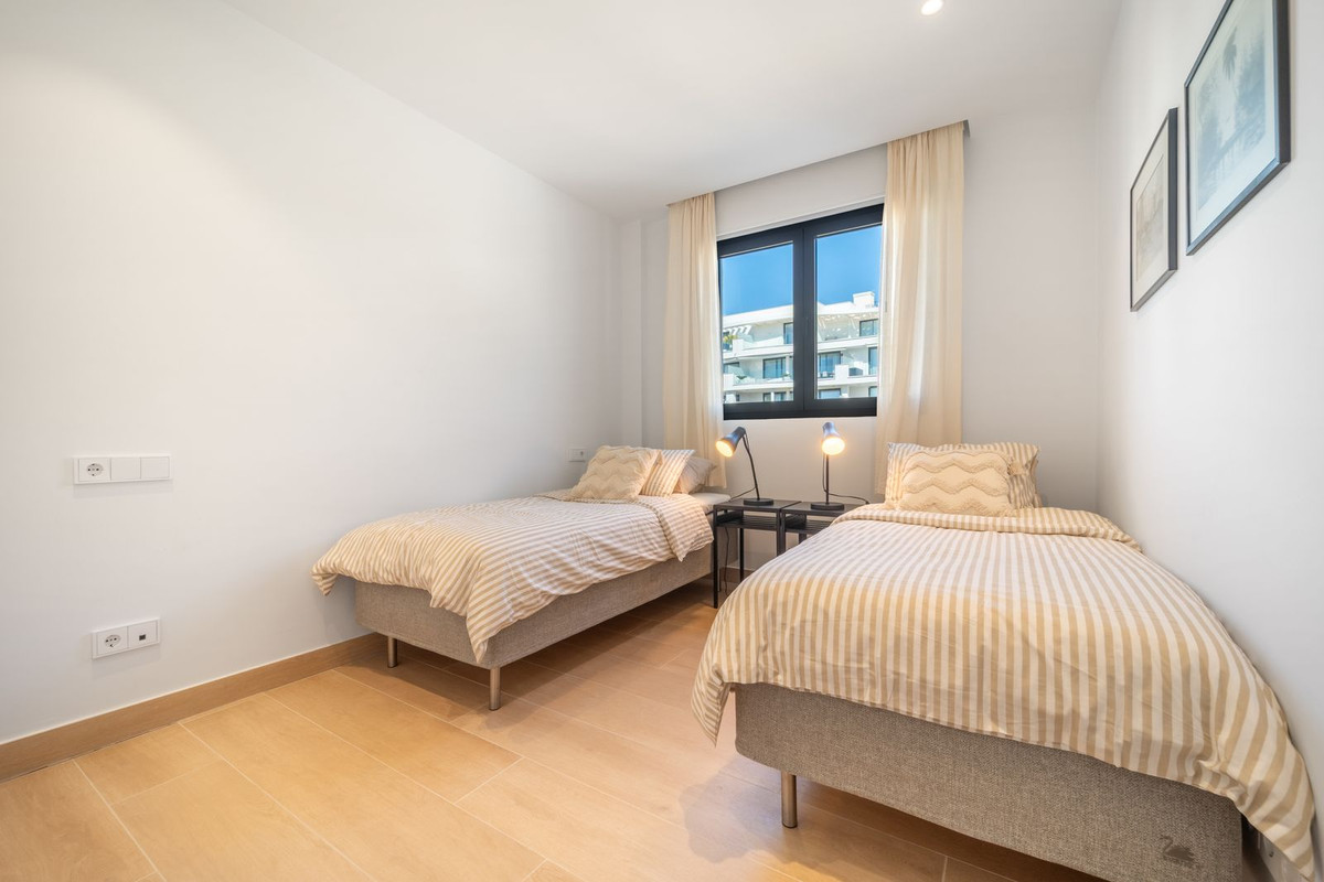 Appartement te koop in Fuengirola | 4 slaapkamers H5185930