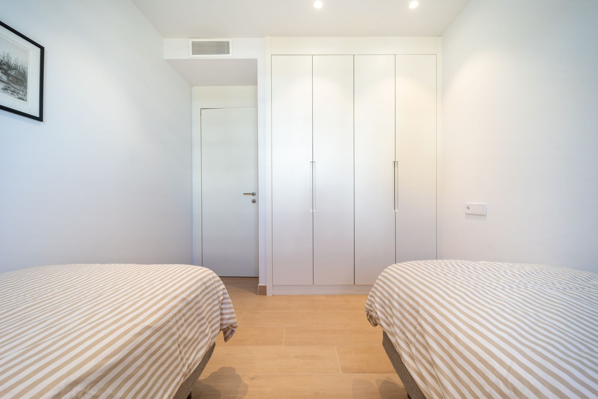 Appartement te koop in Fuengirola | 4 slaapkamers H5185930