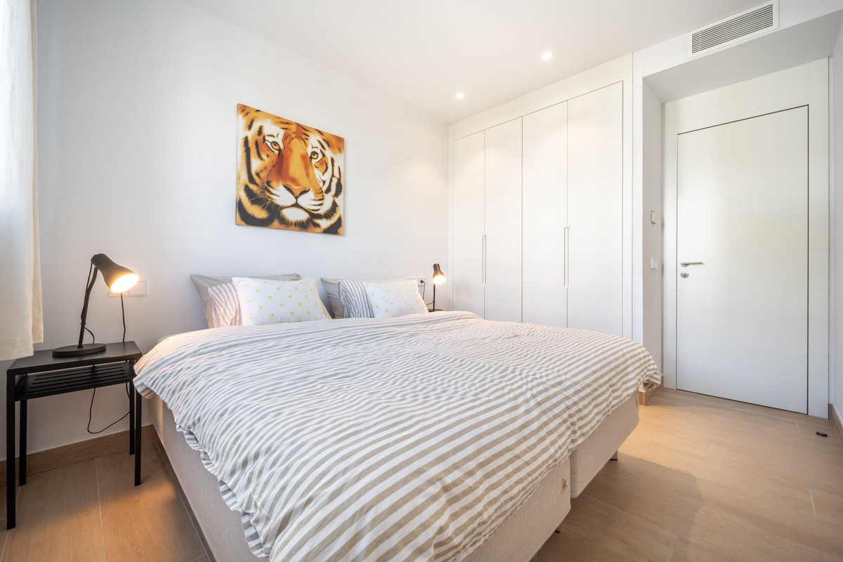 Appartement te koop in Fuengirola | 4 slaapkamers H5185930