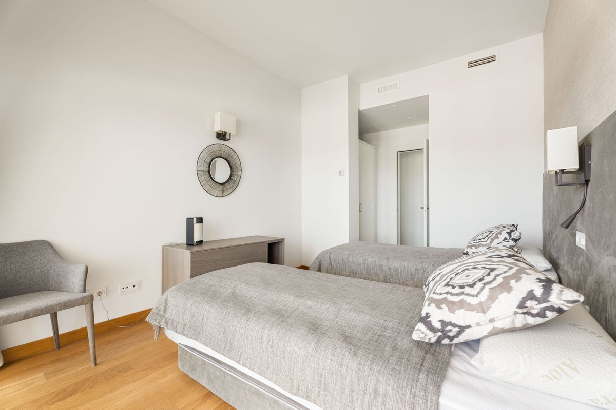 Property main view 32