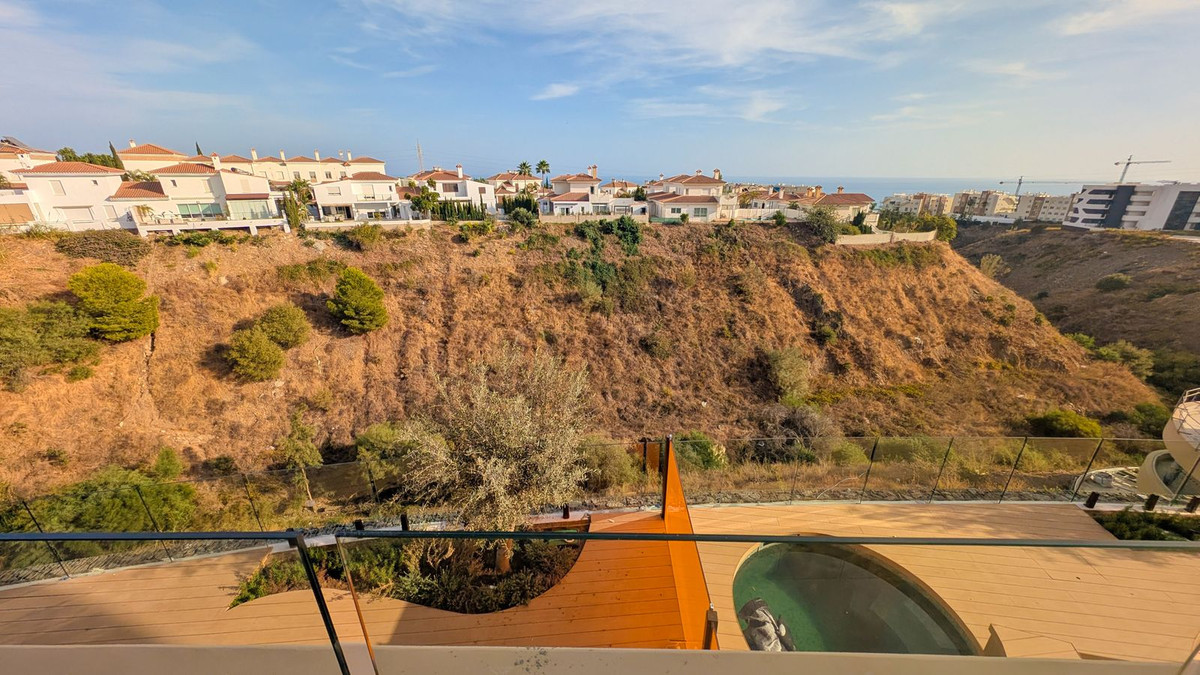 Property main view 32