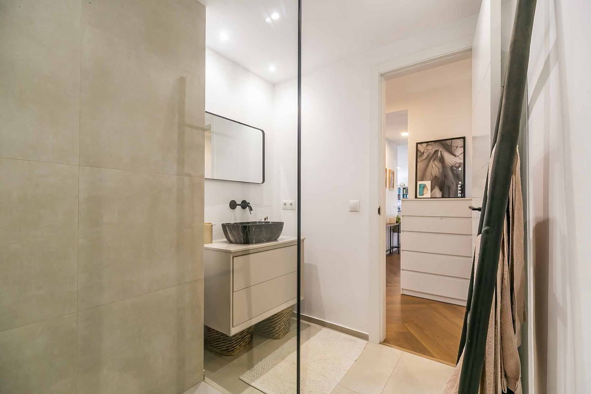 Property main view 33