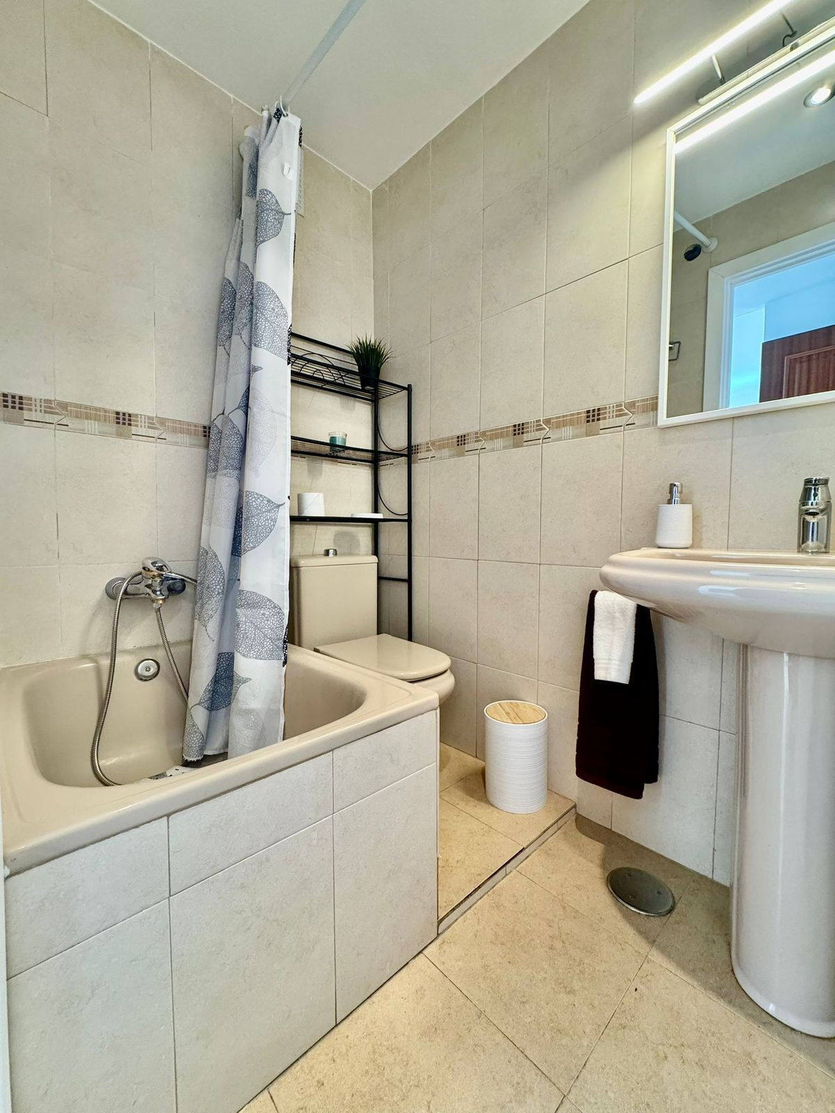 Property main view 32