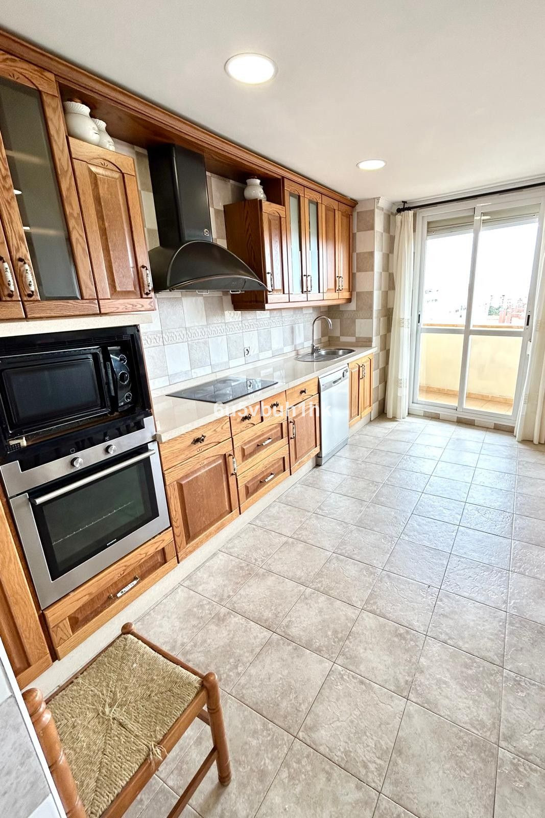 Property main view 33