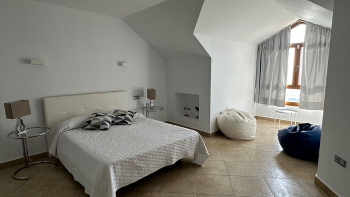 Property main view 16