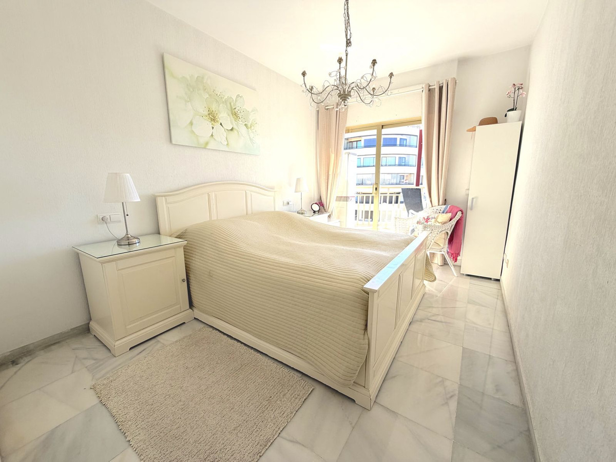 Appartement te koop in Fuengirola | 2 slaapkamers H5234377