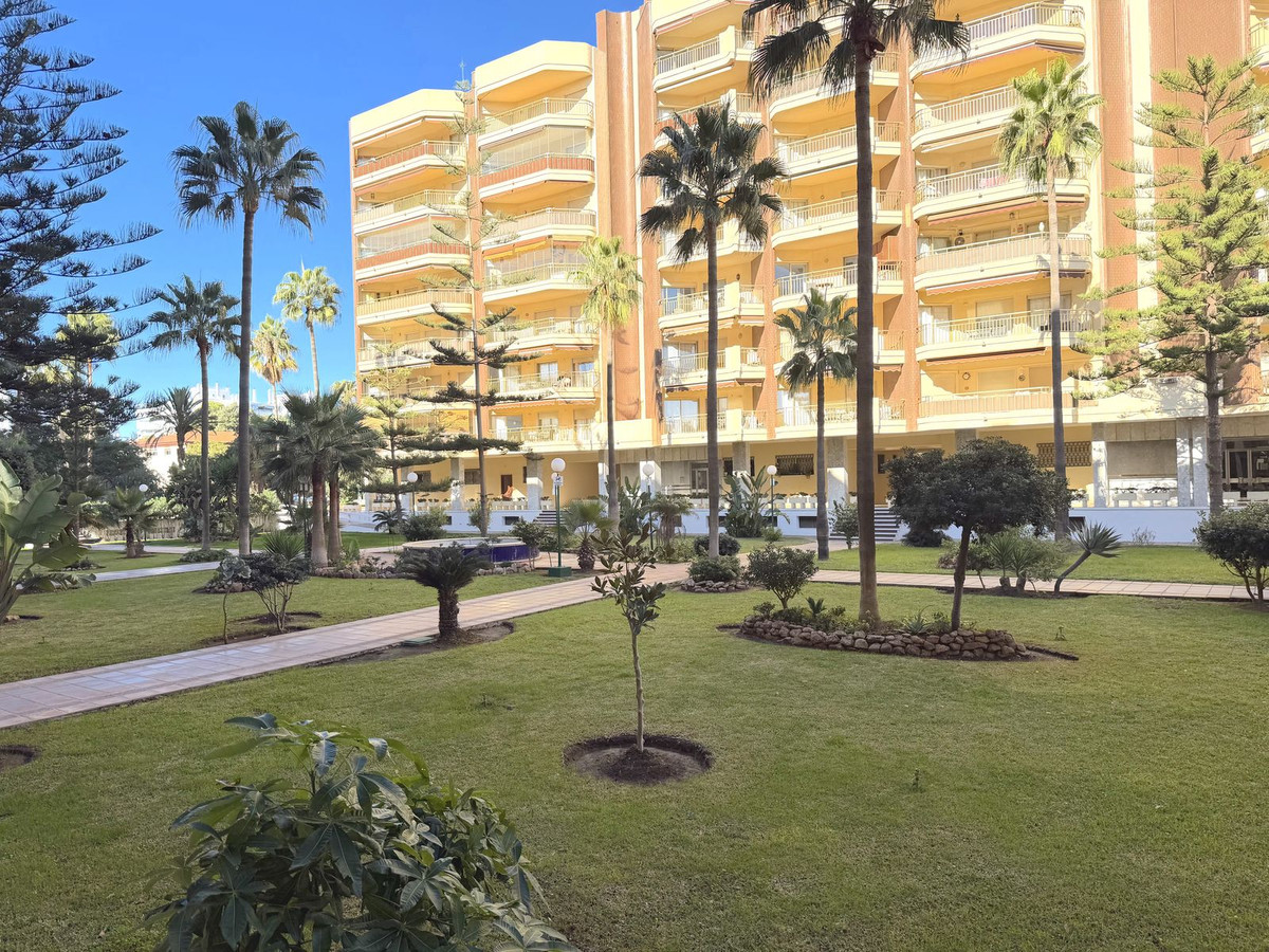 Appartement te koop in Fuengirola | 2 slaapkamers H5234377