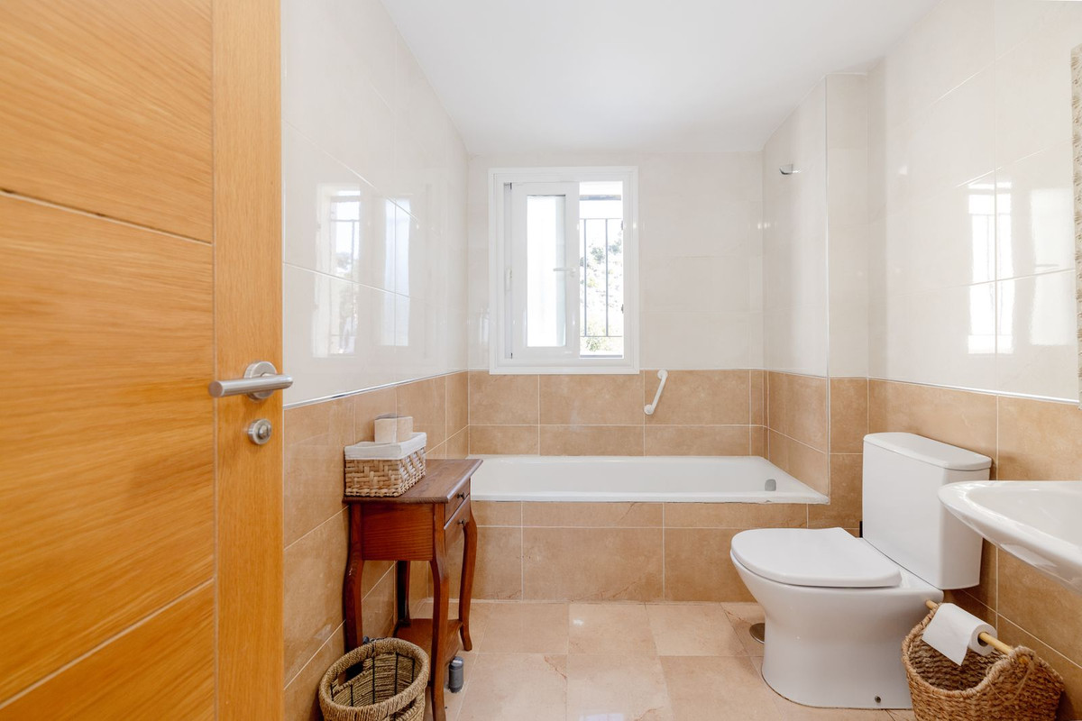 Property main view 42