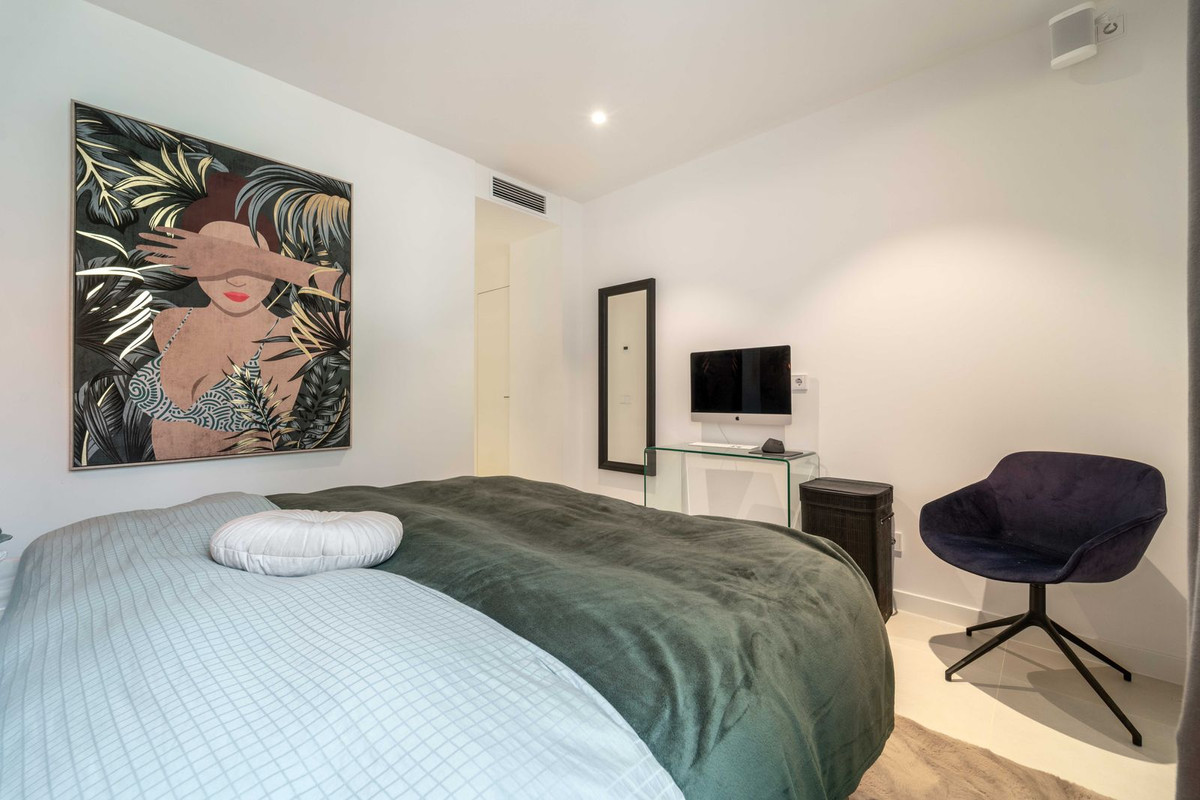 Appartement te koop in Fuengirola | 2 slaapkamers H5245396