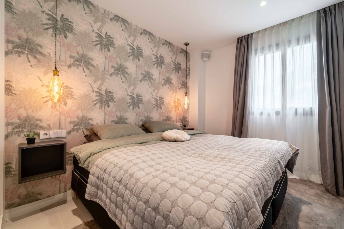 Appartement te koop in Fuengirola | 2 slaapkamers H5245396